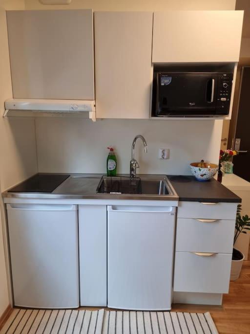 Appartamento 10mins From Cent. Station. *